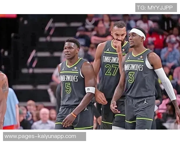 芬奇透露戈贝尔明天能战灰熊华子出战仍存疑虑